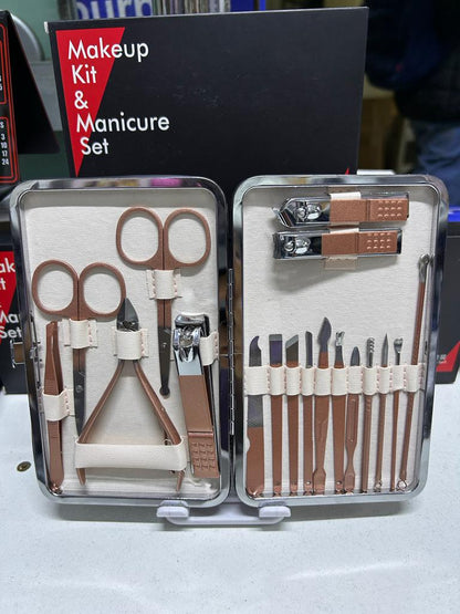 LLEGO SET DE  MANICURE Y PEDICURE 💅🏻💅🏻